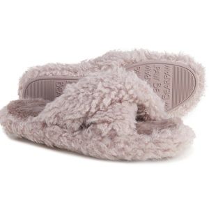 BN Bearpaw Brielle X-Band Sandal Slippers (For Women)
